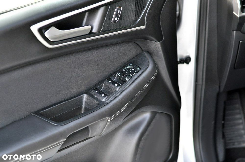 Ford S-Max 2.0 TDCi Trend - 16