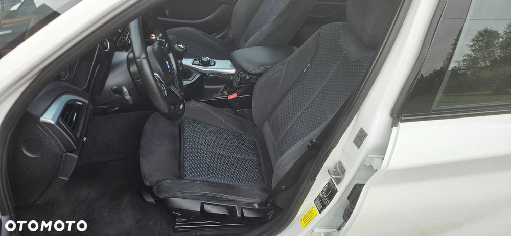 BMW Seria 1 116i Edition M Sport Shadow - 12