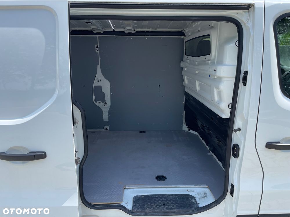 Renault Trafic Long Talento Vivaro Custom Transit T6 Expert Jumpy Primastar - 29