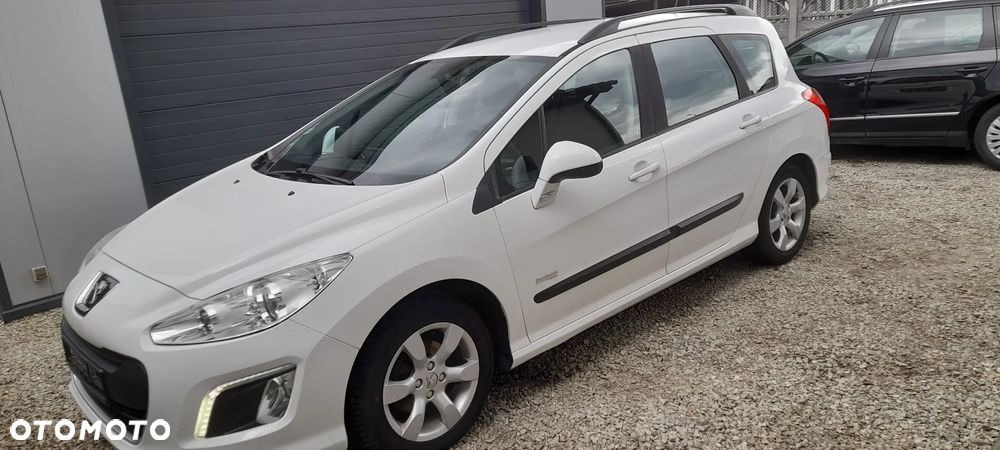 Peugeot 308 SW e-HDi FAP 115 Stop&Start Business Line Niveau 1 - 2