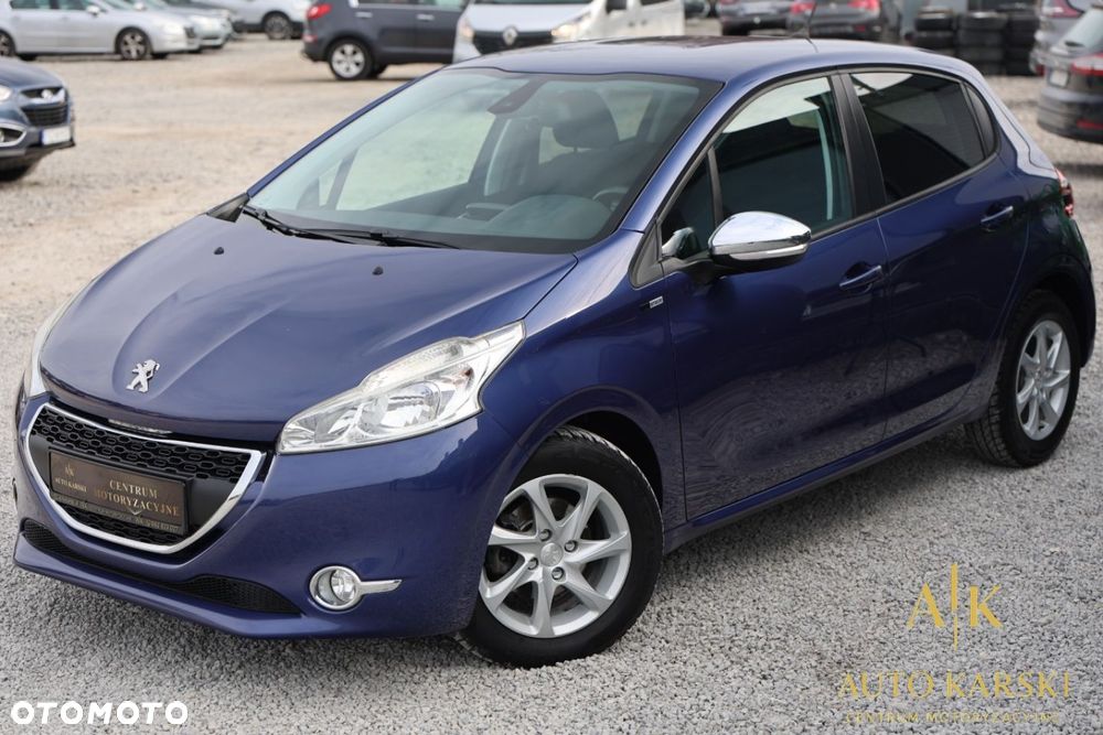 Peugeot 208 - 6