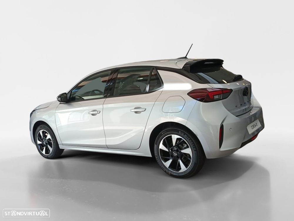 Opel Corsa E 2026 photo 3