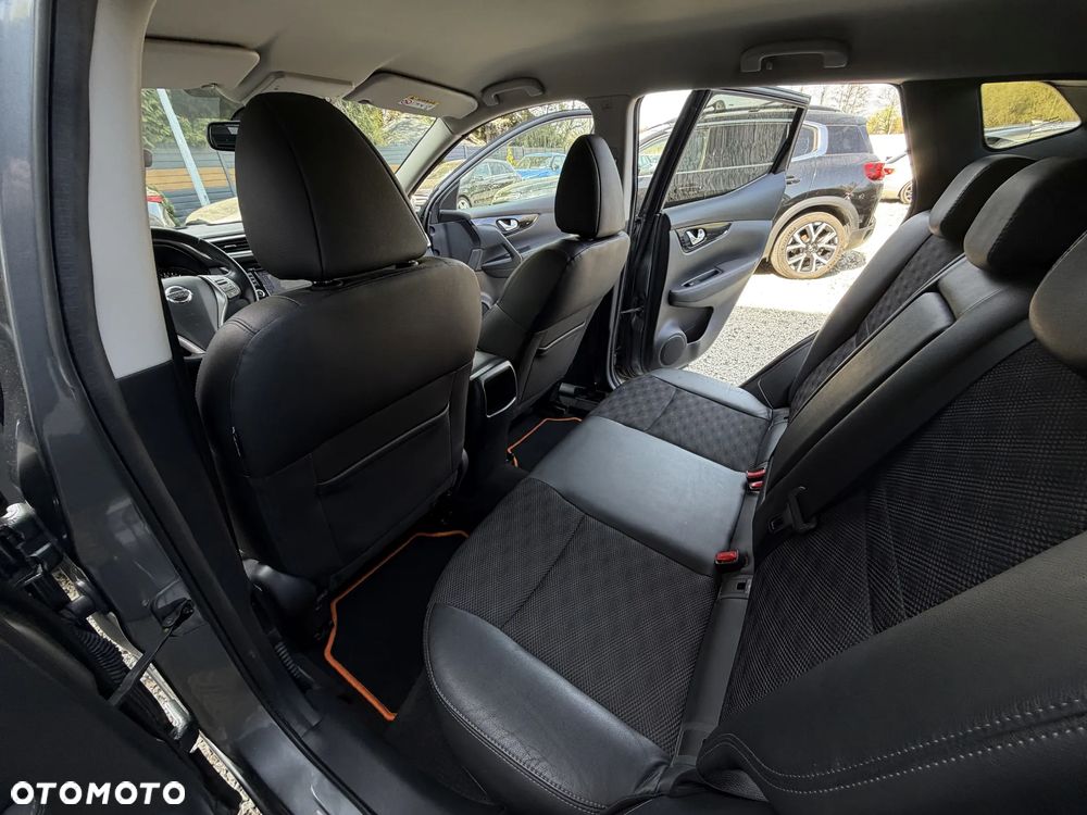 Nissan Qashqai 1.2 DIG-T Xtronic N-Connecta - 20