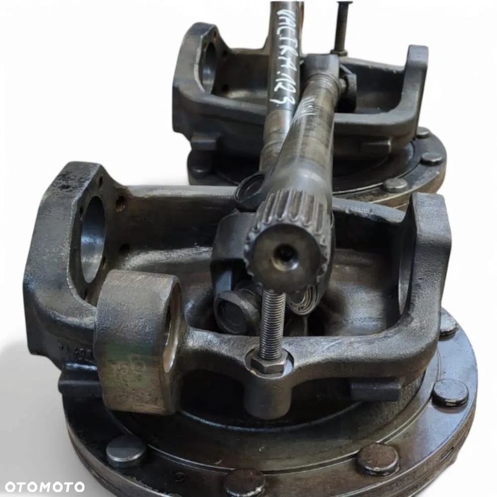 Dana Spicer 735/112 OŚ PRZEDNIA V36238800 V36698500 V36697800 Valtra N123 - 4