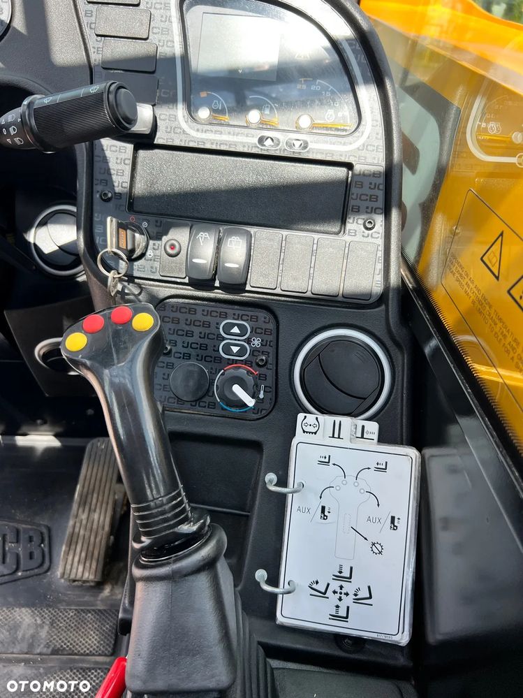JCB 531-70 - 11
