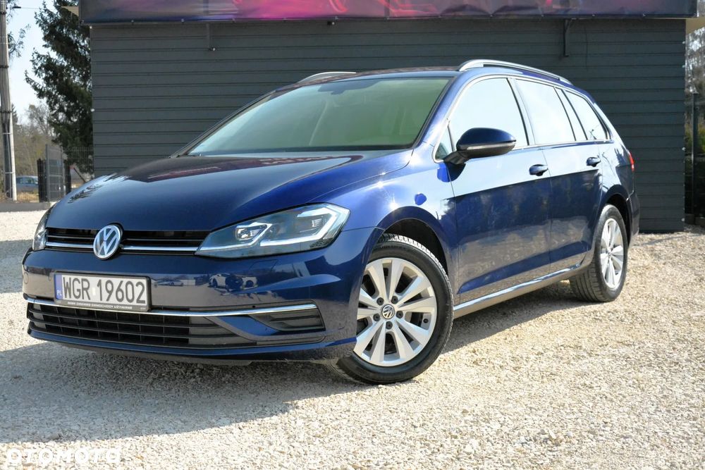 Volkswagen Golf 1.5 TSI BMT Evo Comfortline - 3