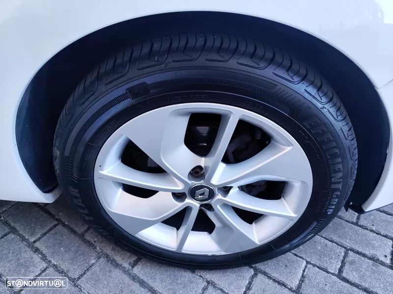 Renault Clio Sport Tourer 1.5 dCi Limited EDition - 22