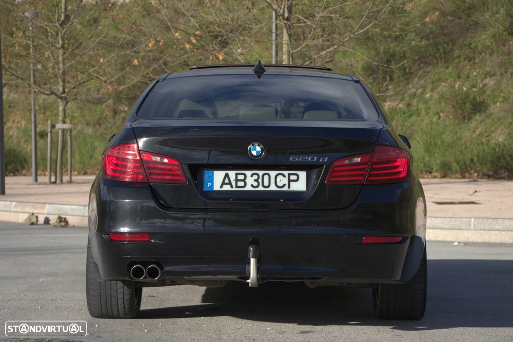 BMW 520 - 5