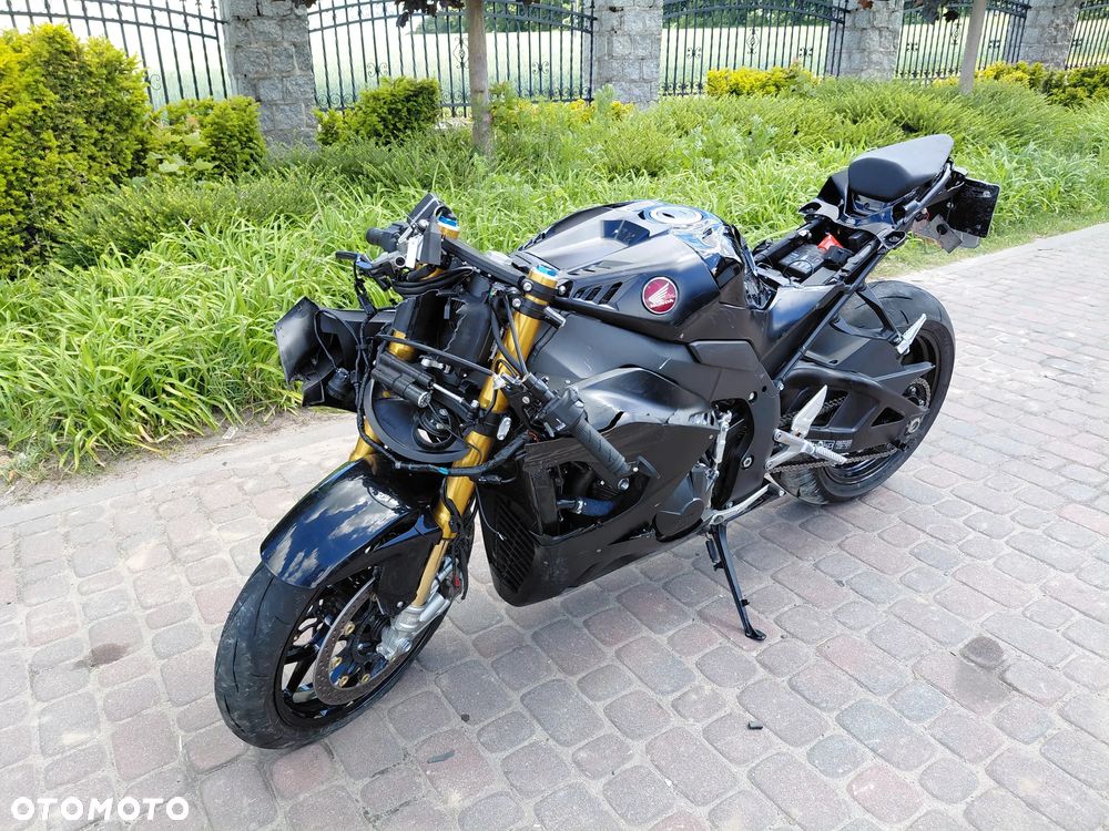Honda CBR - 2