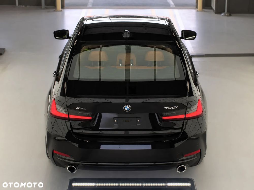 BMW Seria 3 330i xDrive M Sport - 6