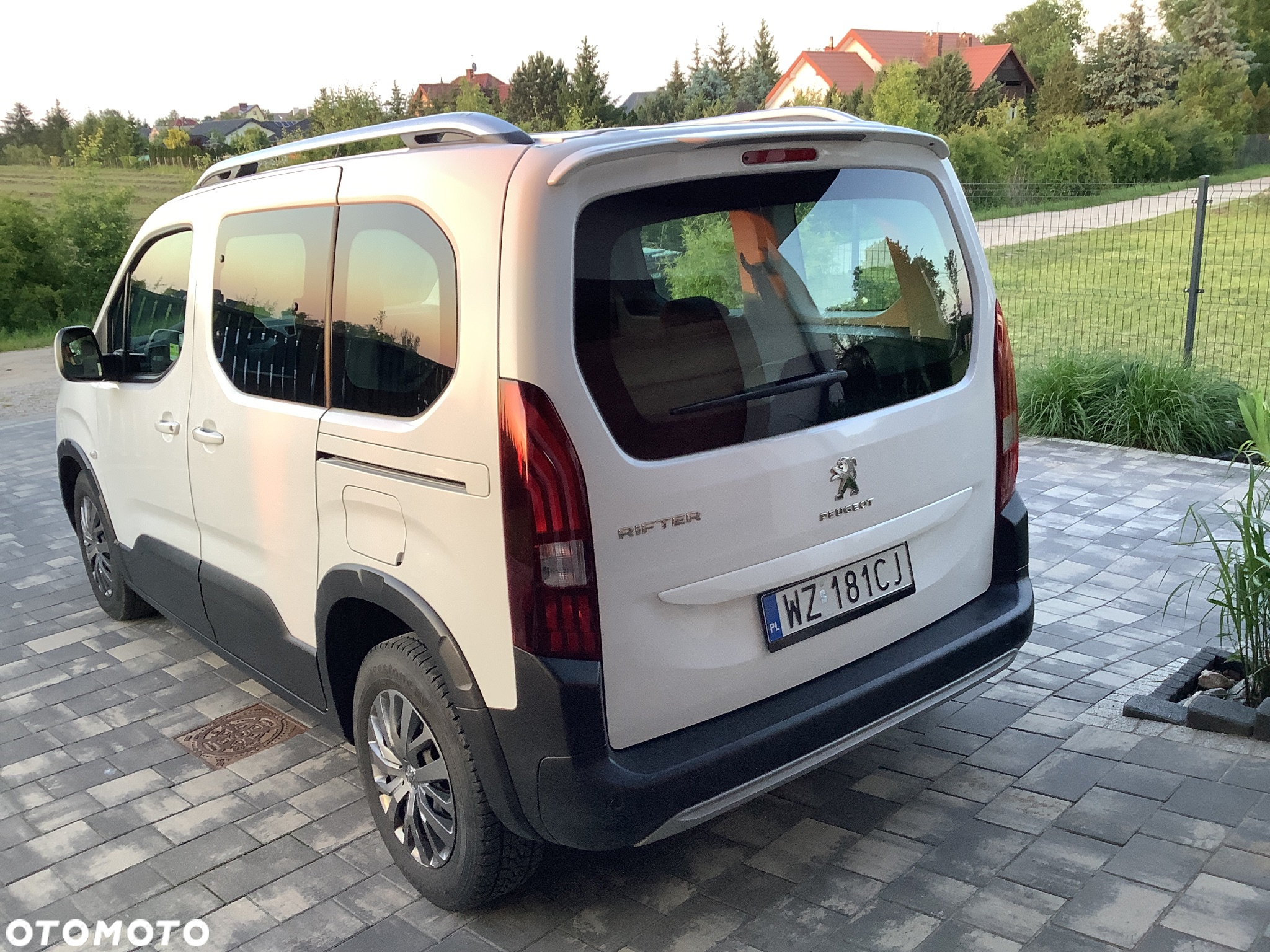 Peugeot Rifter 1.5 BlueHDI Allure Pack S&S - 6