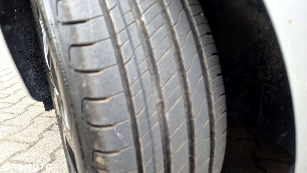 Mercedes-Benz Klasa B 180 CDI EU5 - 28