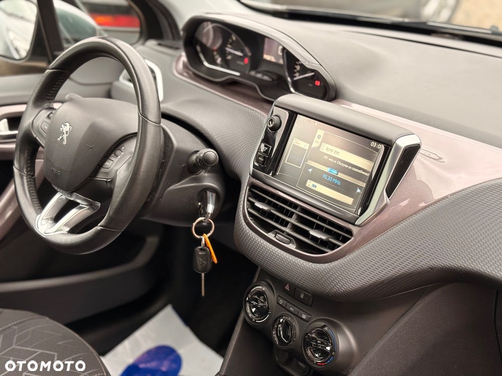 Peugeot 2008 120 VTI Allure - 22