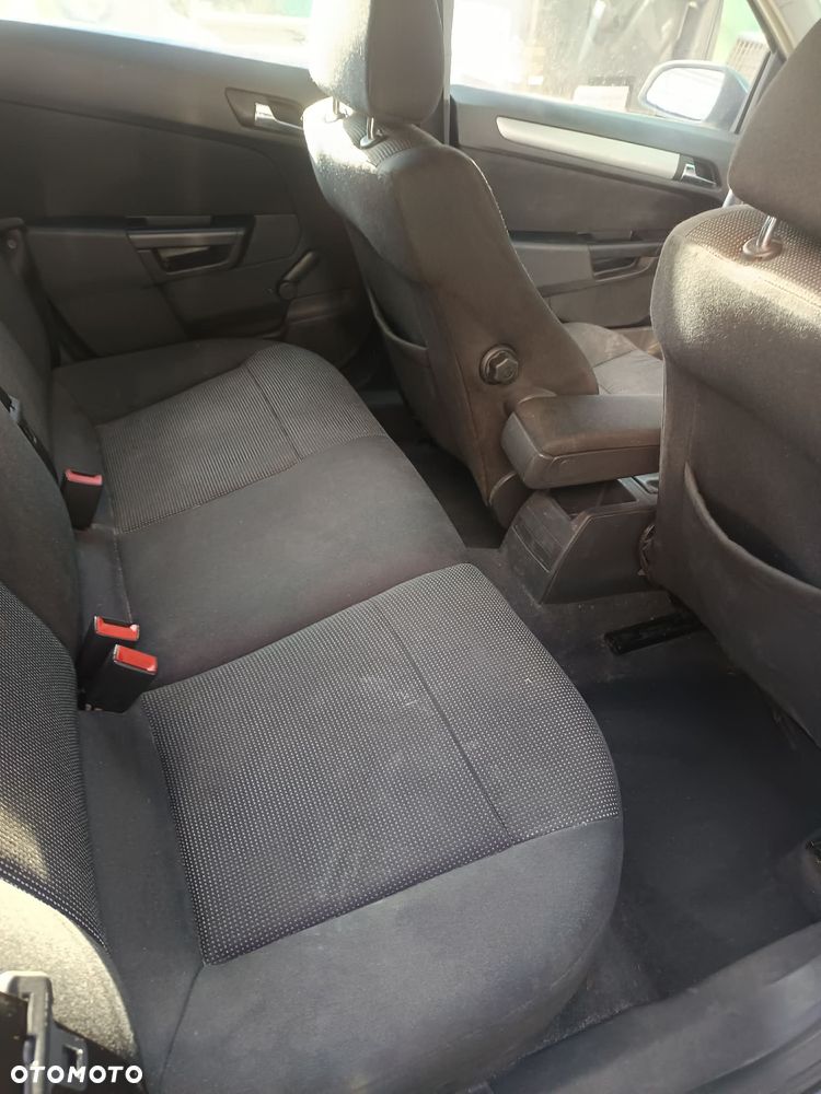 Opel Astra 1.9 CDTI Sport - 8