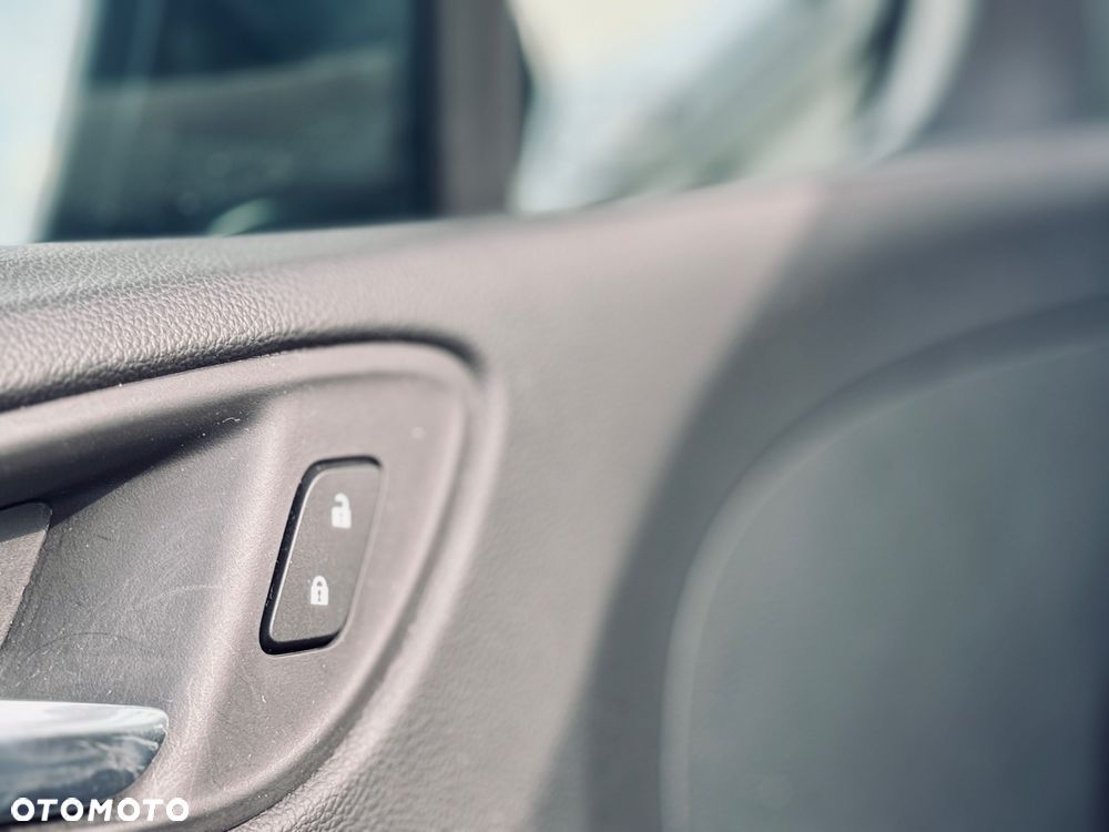 Opel Astra 1.4 Turbo Dynamic - 22