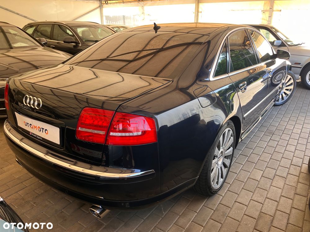 Audi A8 4.2 Quattro - 19