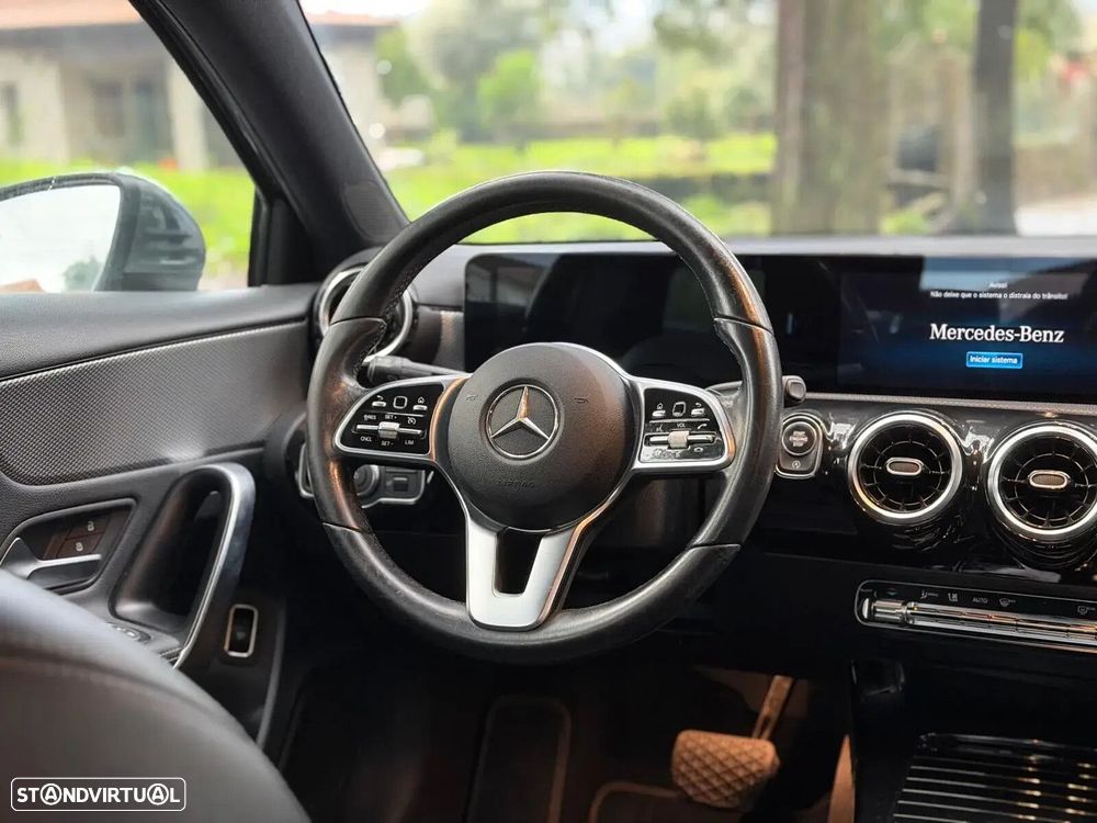Mercedes-Benz A 180 Limousine d Business Solutions Aut. - 15