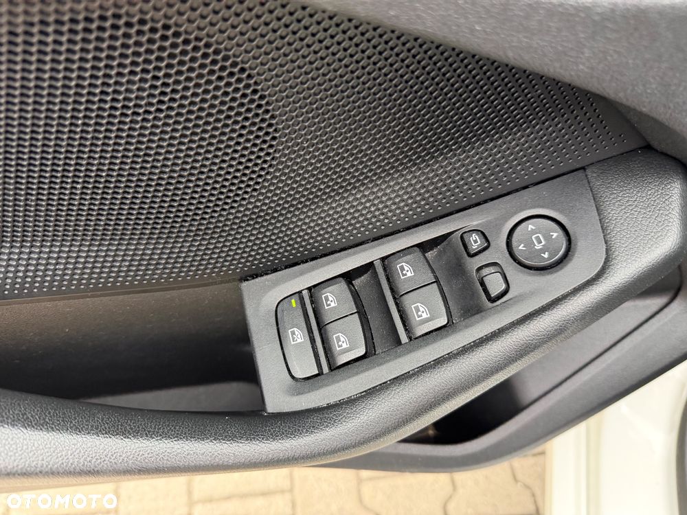 BMW Seria 1 118d Advantage - 26