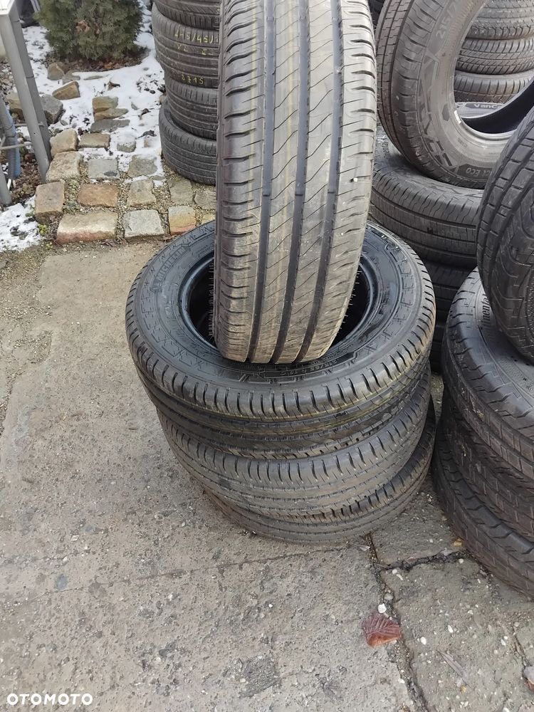 215/65/16 C Michelin Agilis 3 - 1