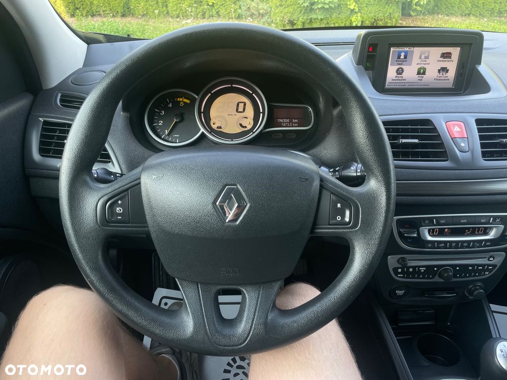 Renault Megane 1.5 dCi Privilege - 8