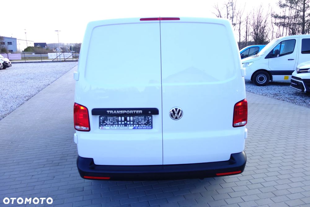 Volkswagen Transporter  T6 Automat 2.0 TDI 150 KM  L1H1 Klima Webasto - 24