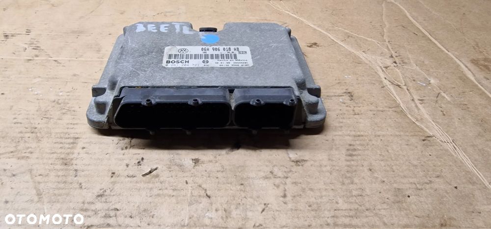 Komputer sterownik silnika VW New Beetle 2.0 06A906018AB - 2