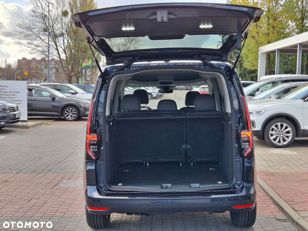 Volkswagen Caddy 1.5 TSI Style DSG - 8