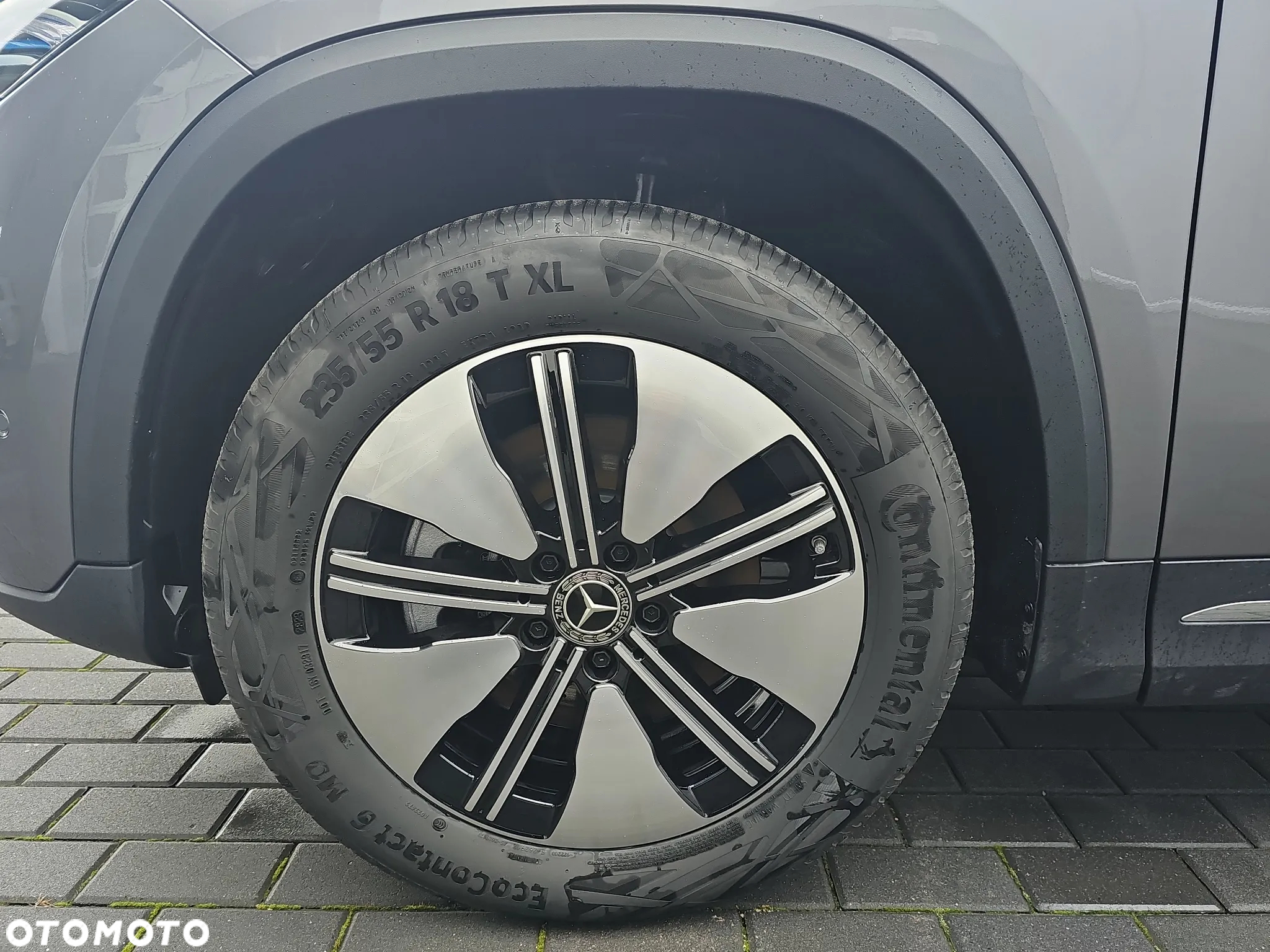 Mercedes-Benz EQA - 9