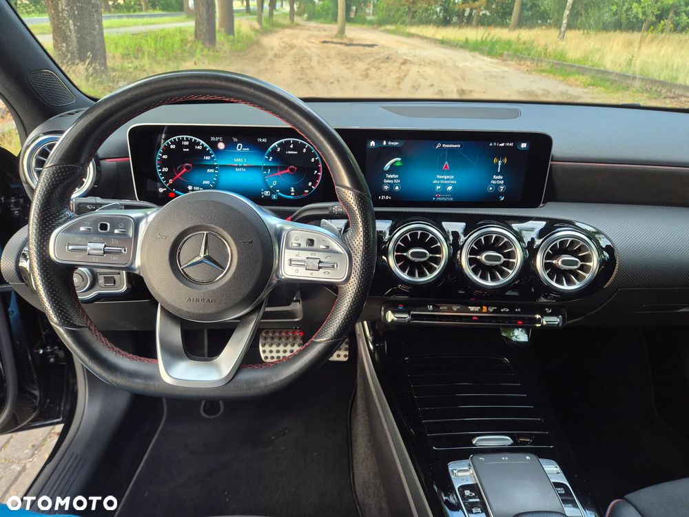 Mercedes-Benz Klasa A 220 4Matic 7G-DCT AMG Line - 10