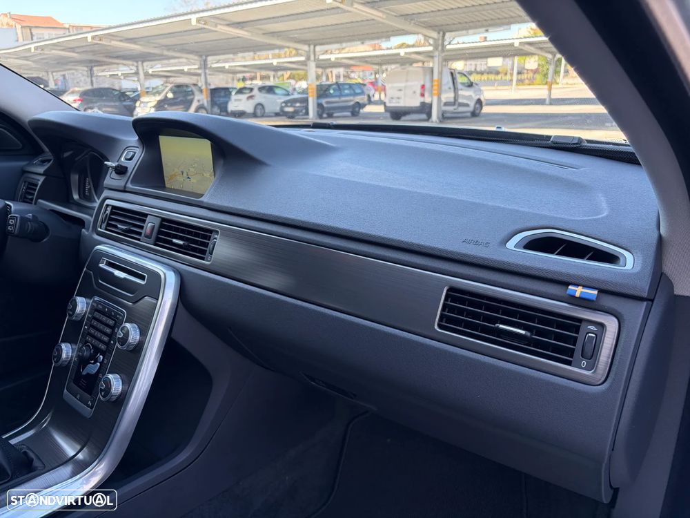 Volvo V70 1.6 D2 Momentum - 14