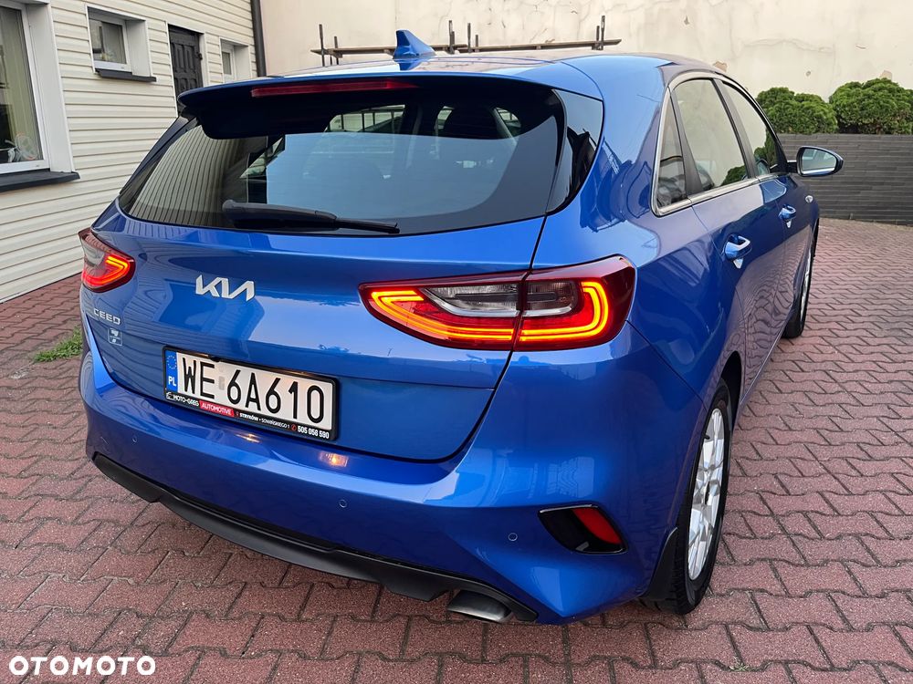 Kia Ceed 1.5 T-GDI M - 8
