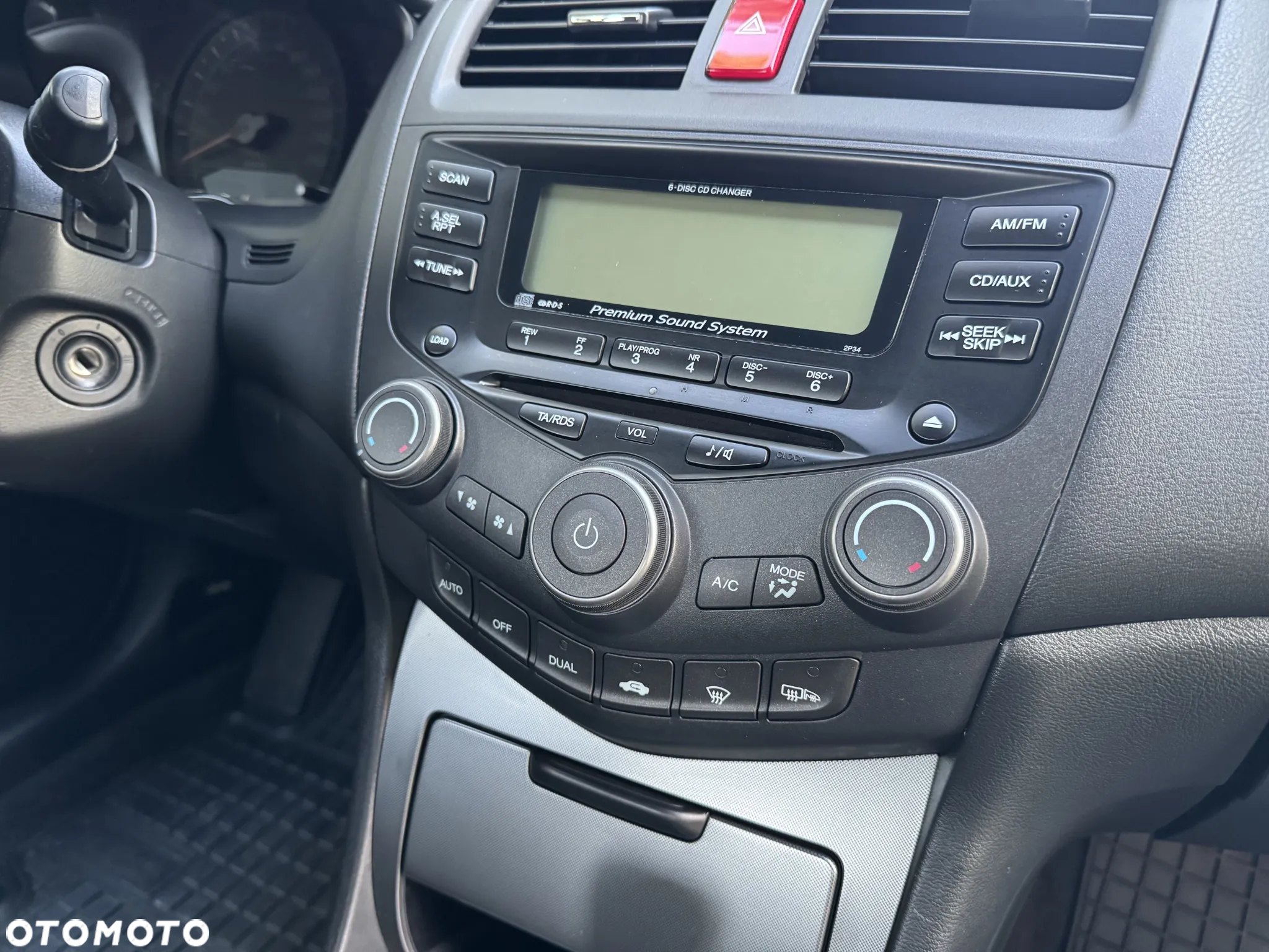 Honda Accord 2.4 Executive - 23