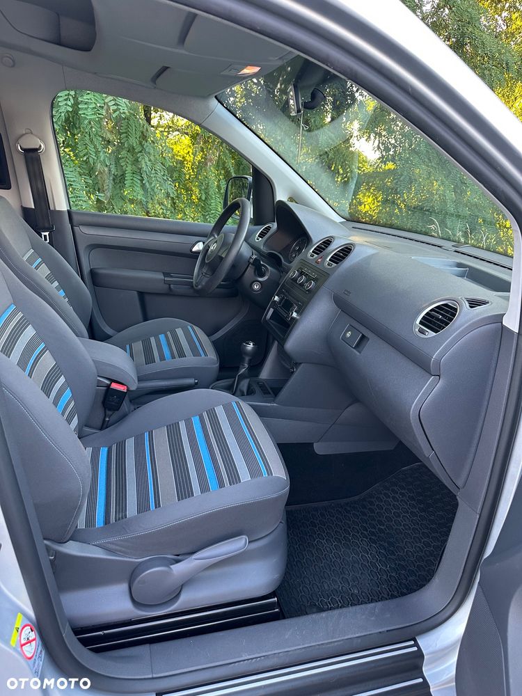 Volkswagen Caddy - 19