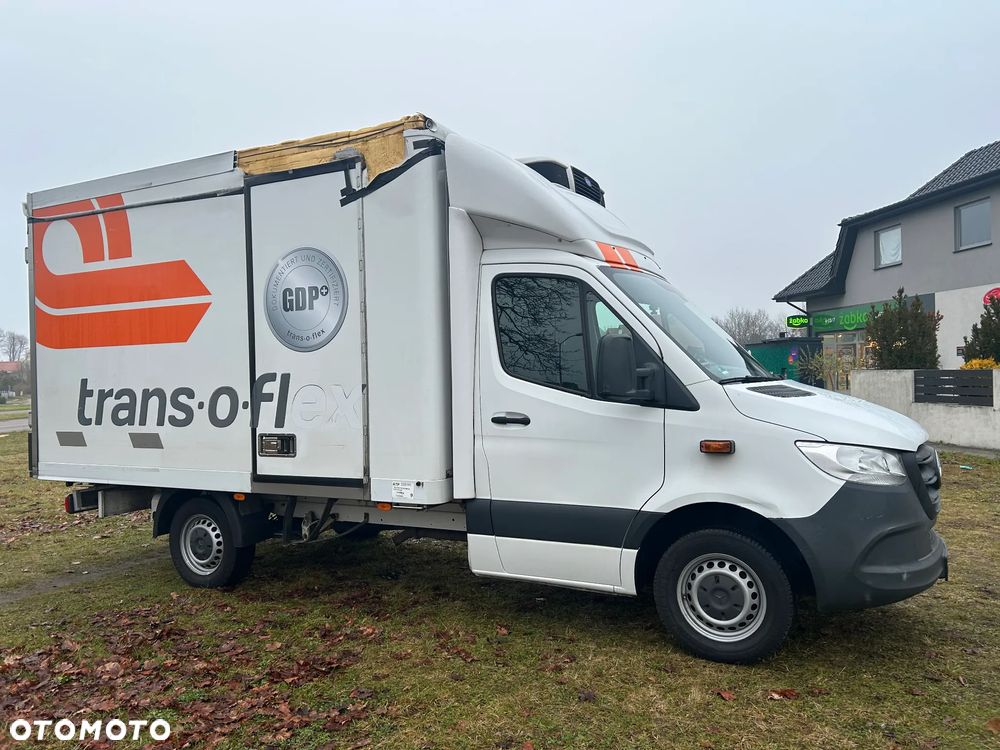 Mercedes-Benz Sprinter - 9