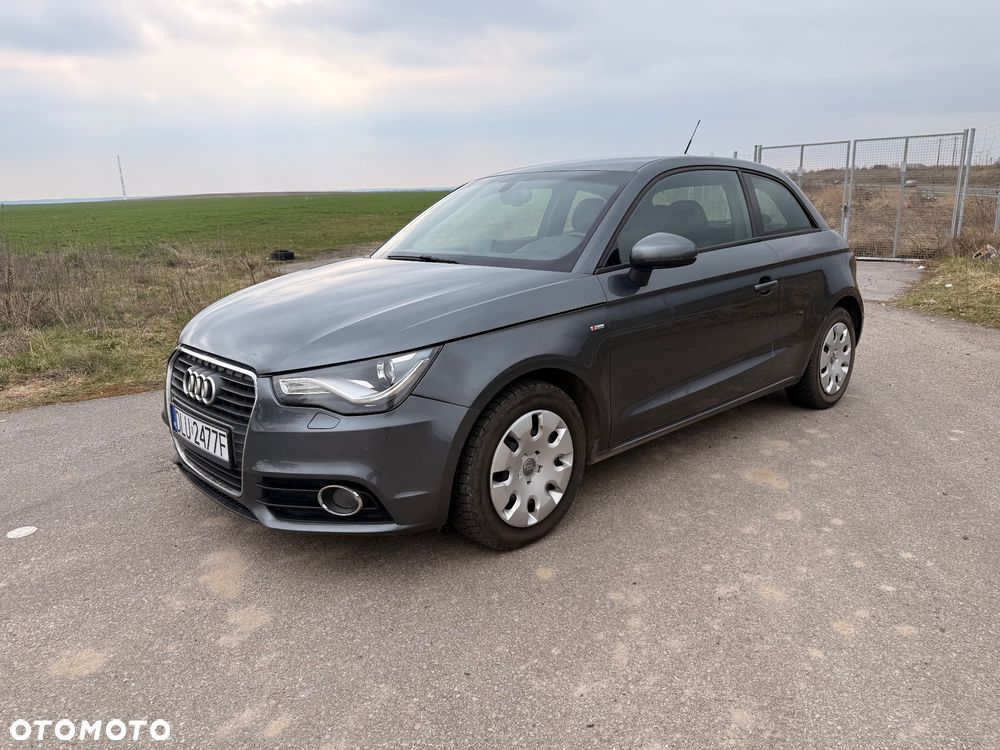 Audi A1 3-drzwiowe 1.6 TDI S line edition - 2