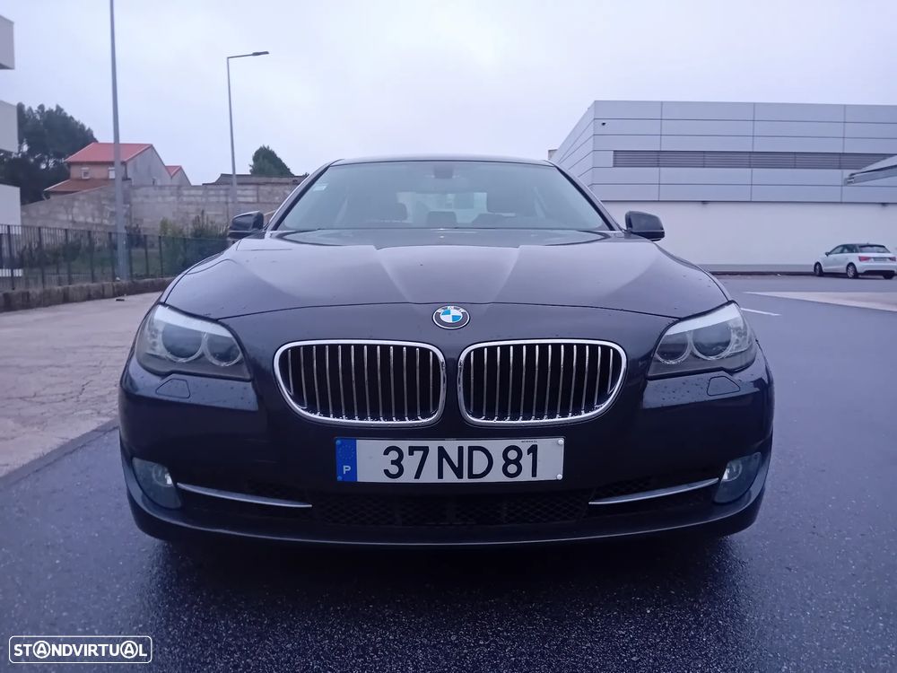 BMW 520 d Exclusive Auto 129g - 2