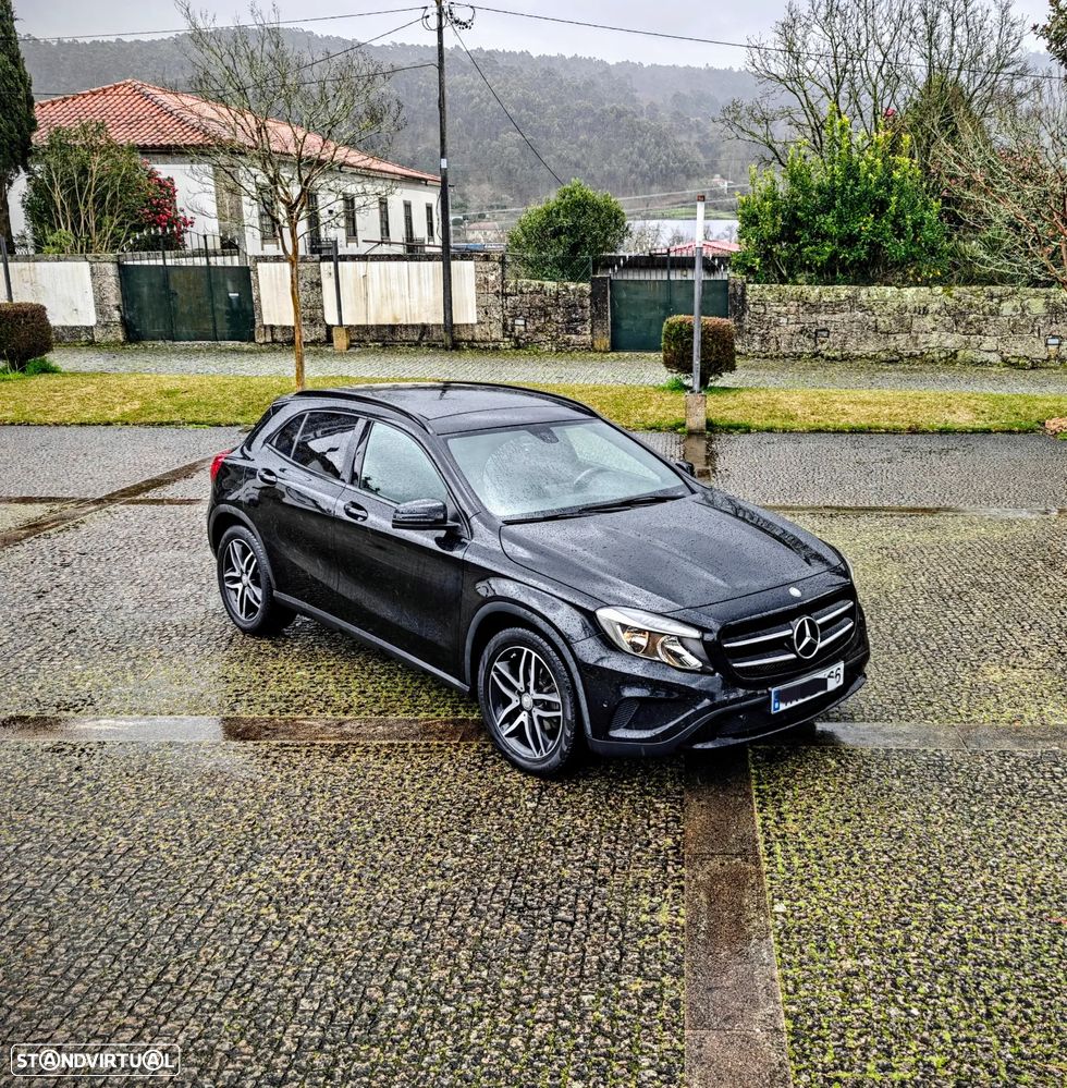 Mercedes-Benz GLA 220 d 7G-DCT AMG Line - 1