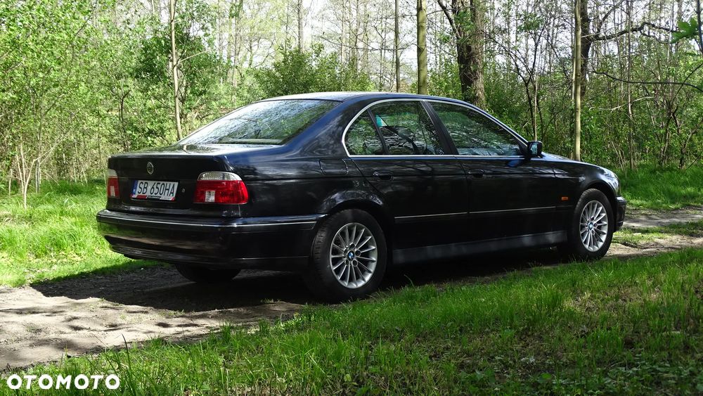 BMW Seria 5 - 1