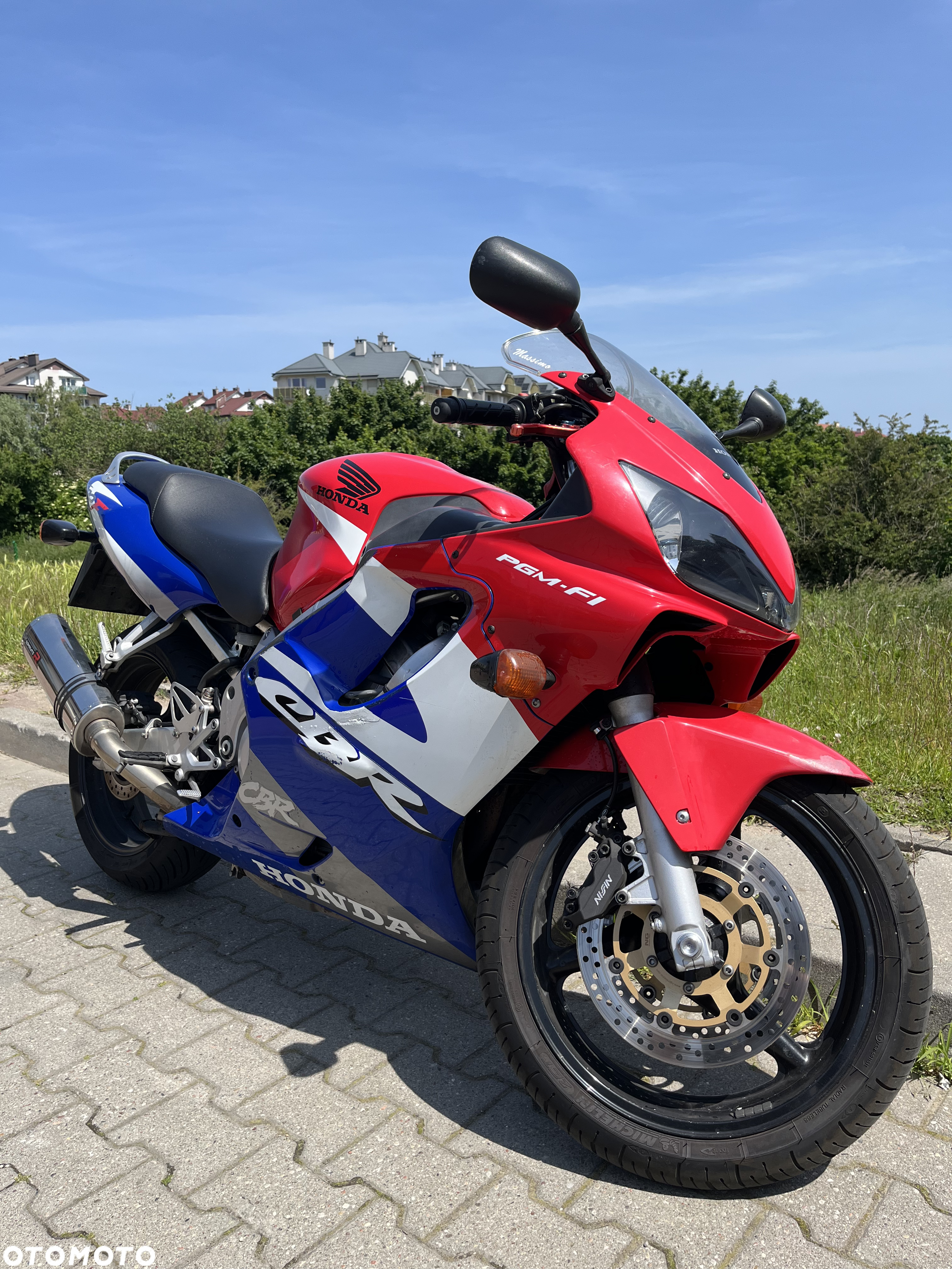 Honda CBR - 2