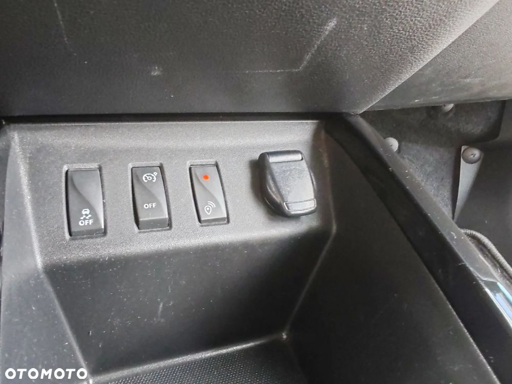 Dacia Spring 27.4kWh Comfort Plus - 17