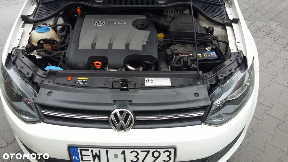 Volkswagen Polo 1.6 TDI DPF BlueMot Highline - 6