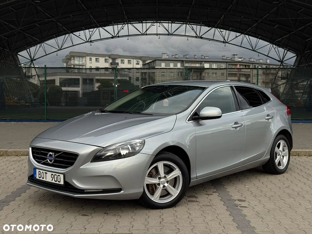 Volvo V40 D3 Summum - 8
