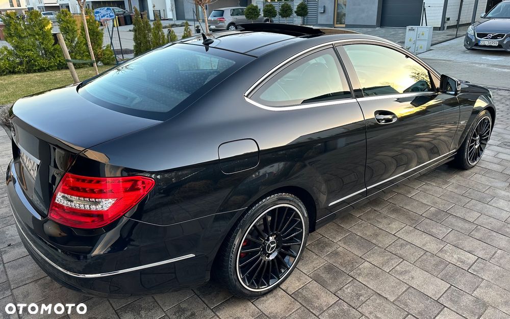 Mercedes-Benz Klasa C 180 BlueEFFICIENCY 7G-TRONIC - 10