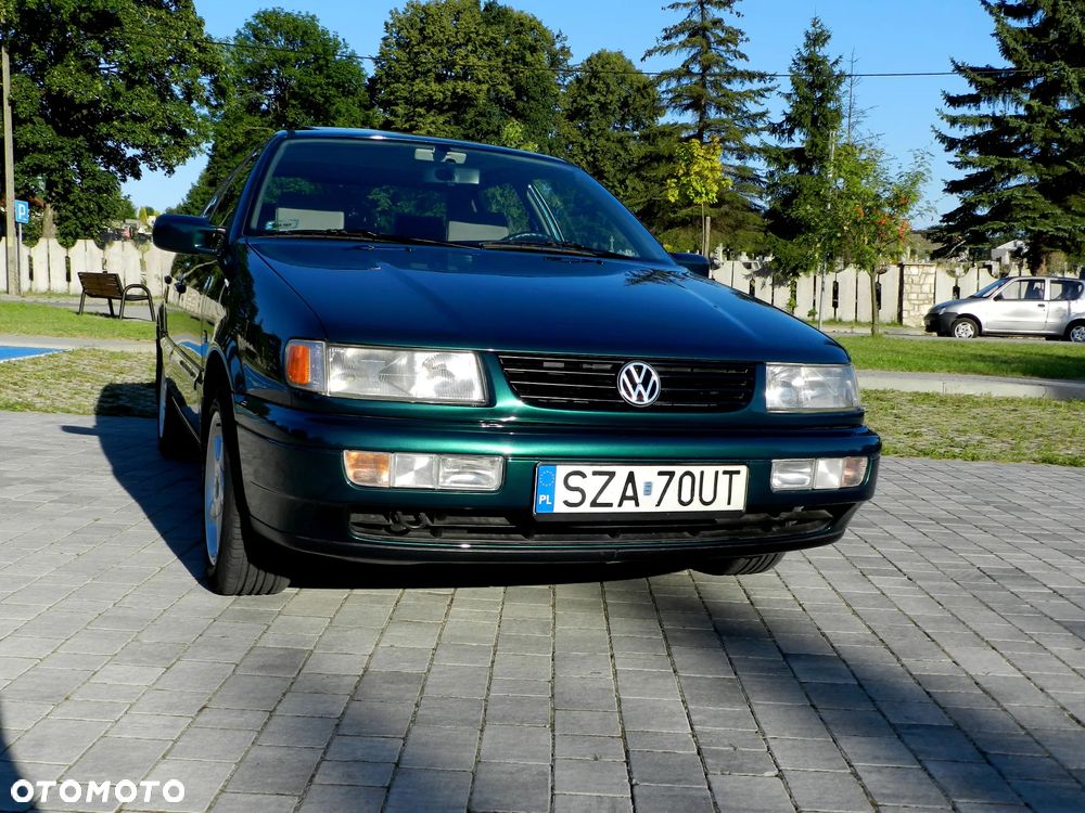 Volkswagen Passat - 3
