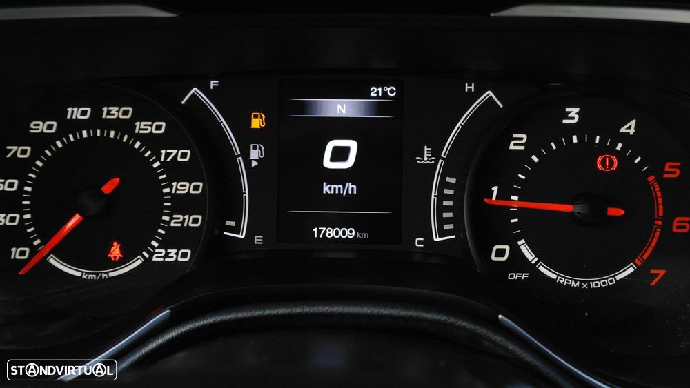 Fiat Tipo Station Wagon 1.3 M-Jet Easy - 43