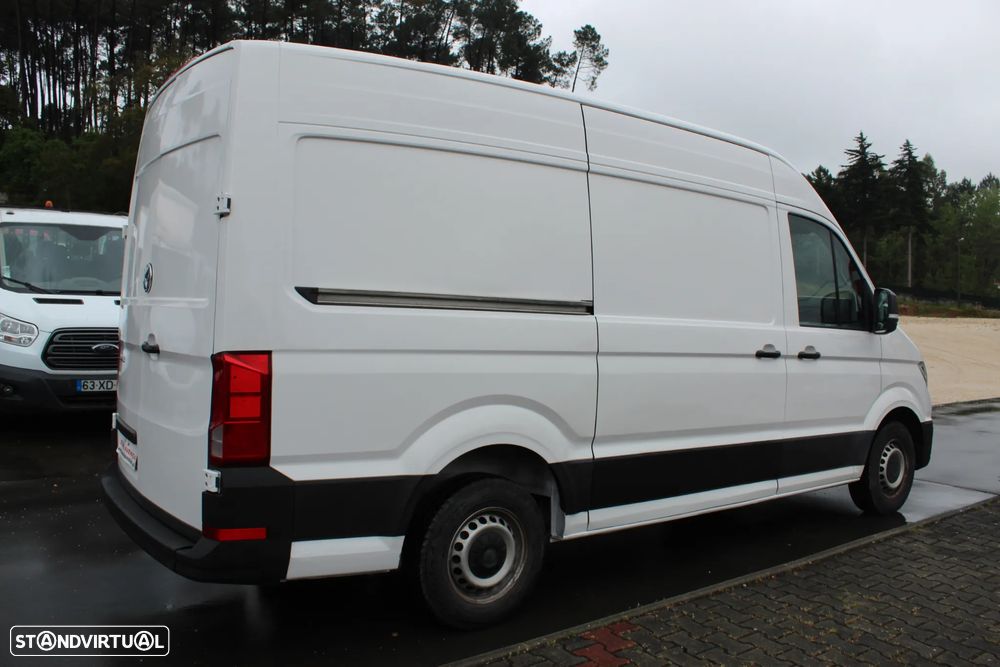 VW CRAFTER 2.0 TDi T.Médio - 4
