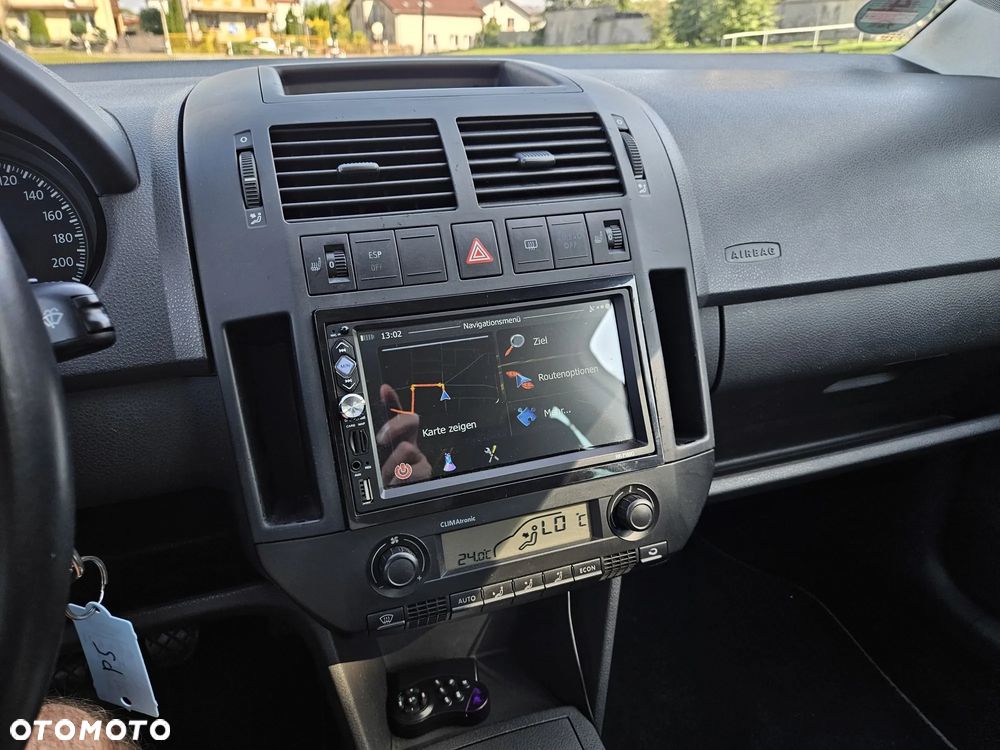 Volkswagen Polo 1.6 Sportline - 8