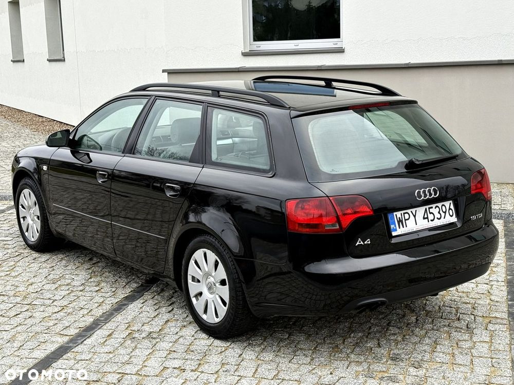 Audi A4 Avant - 4