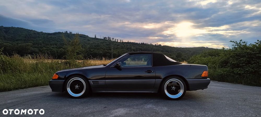 Mercedes-Benz SL - 1