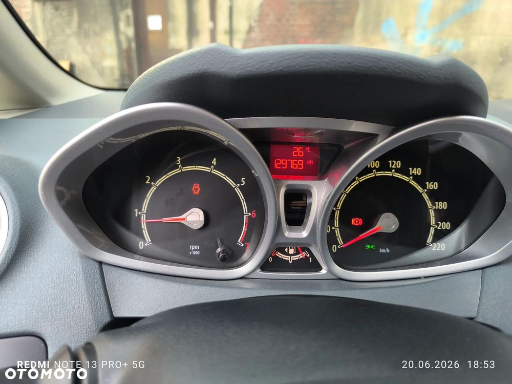 Ford Fiesta 1.4 Titanium - 14